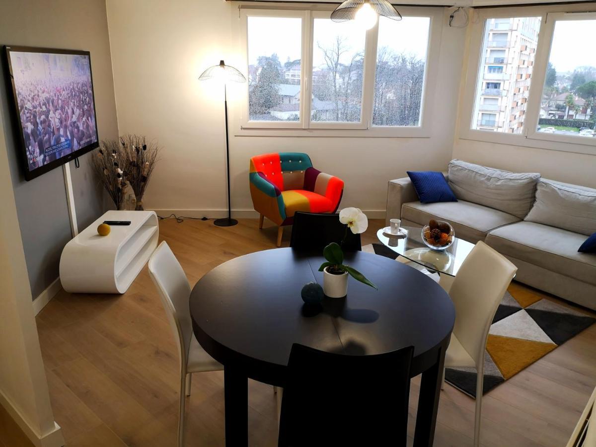 Appartement Tout Confort 2 Chbres - 72M2 - Avec Terrasse Et Vue Pyrenees Pau Εξωτερικό φωτογραφία