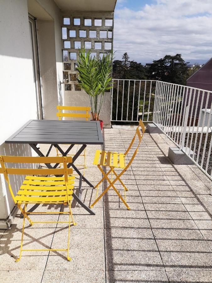 Appartement Tout Confort 2 Chbres - 72M2 - Avec Terrasse Et Vue Pyrenees Pau Εξωτερικό φωτογραφία